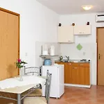 Gostinjska kuća Ana