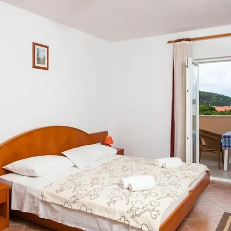 Vendégház Ana 3*